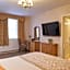 Kingston Theatre Hotel