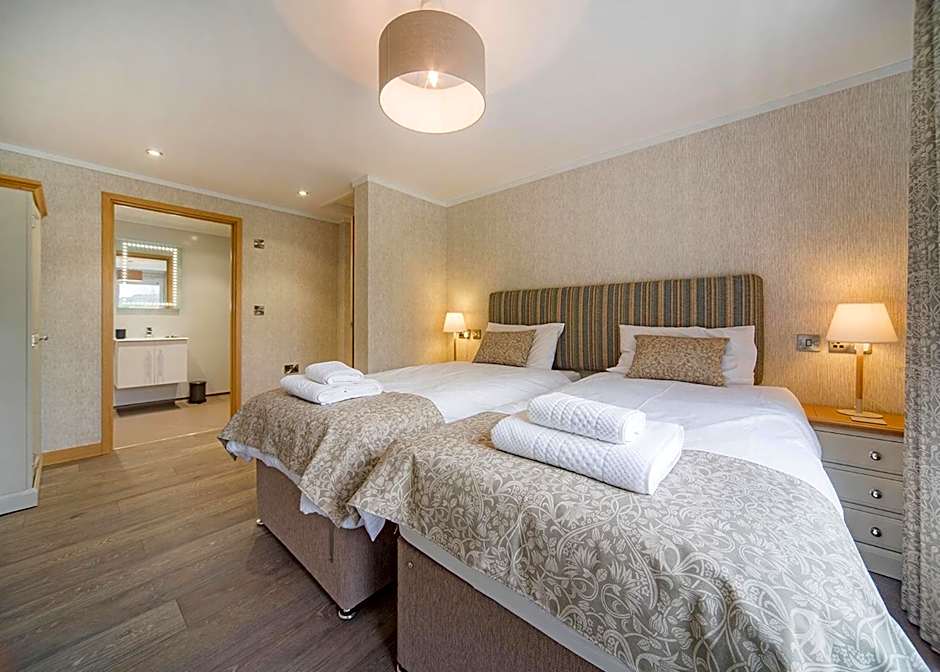 Llwyngwair Manor Holiday Park