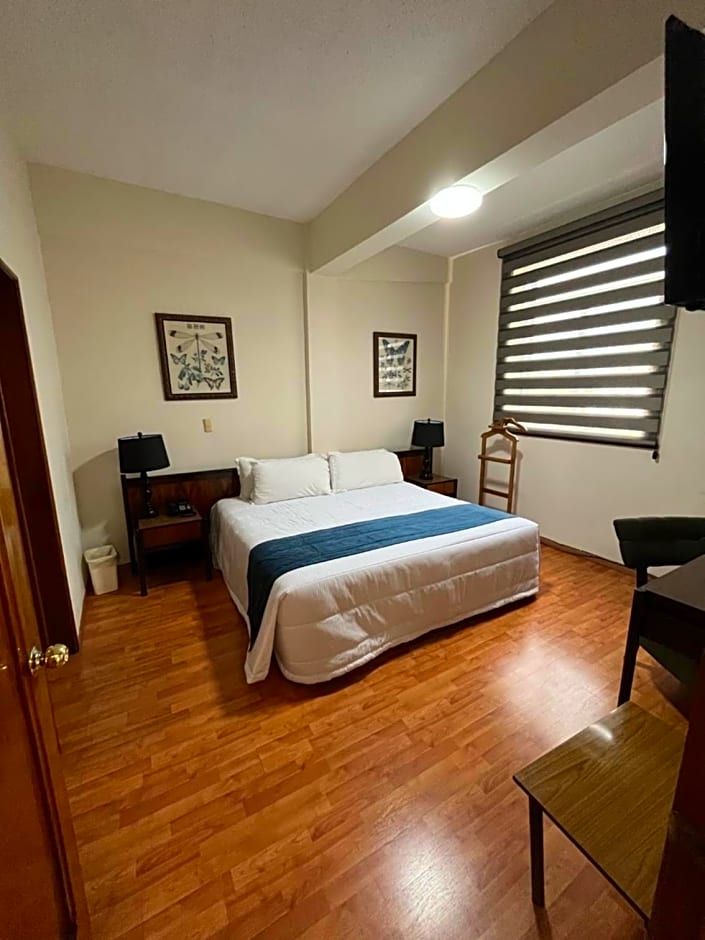 HOTEL TRUEBA