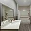 Baymont Inn & Suites Houston Hobby Airport