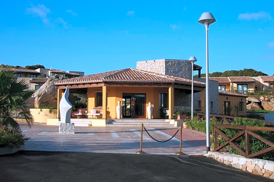 Punta Falcone Resort