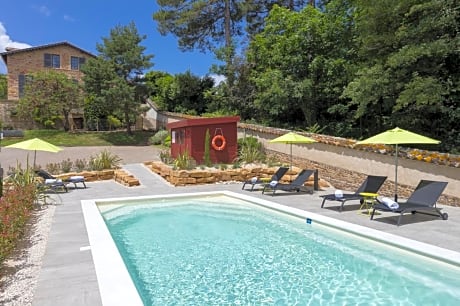 Logis Hôtel et Spa le Savigny
