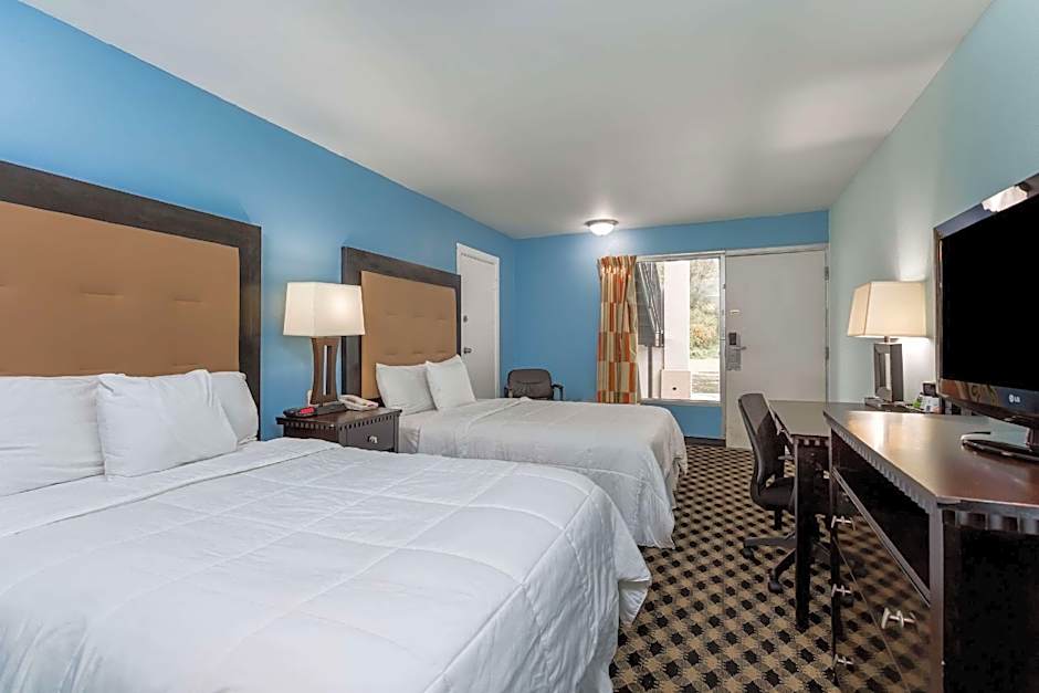 Photo 1 of 5 of 2 Double Beds