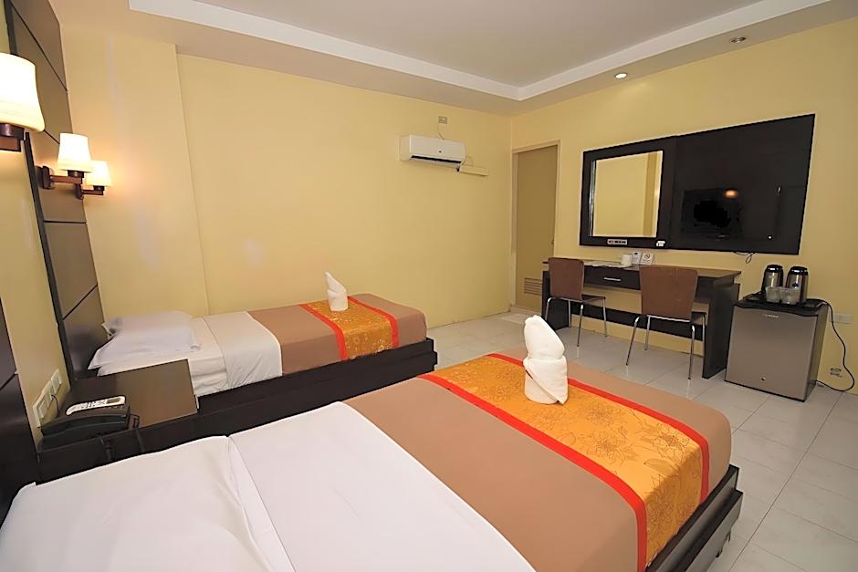 Grand Astoria Hotel