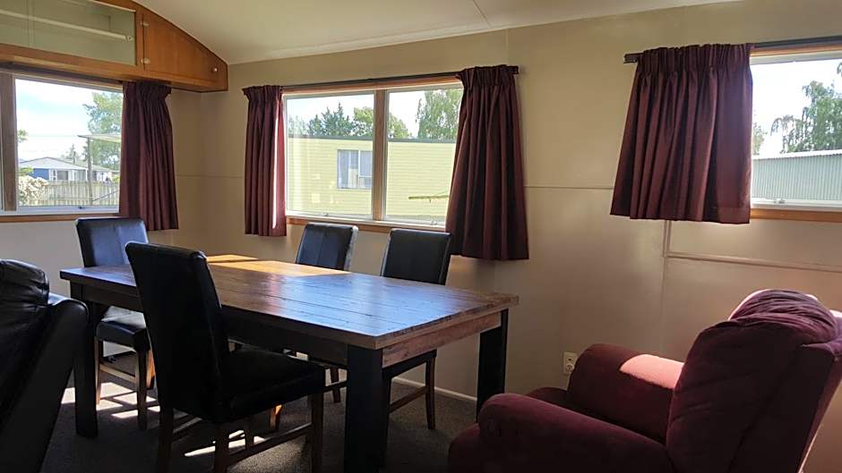 High Country Lodge, Motels & Backpackers