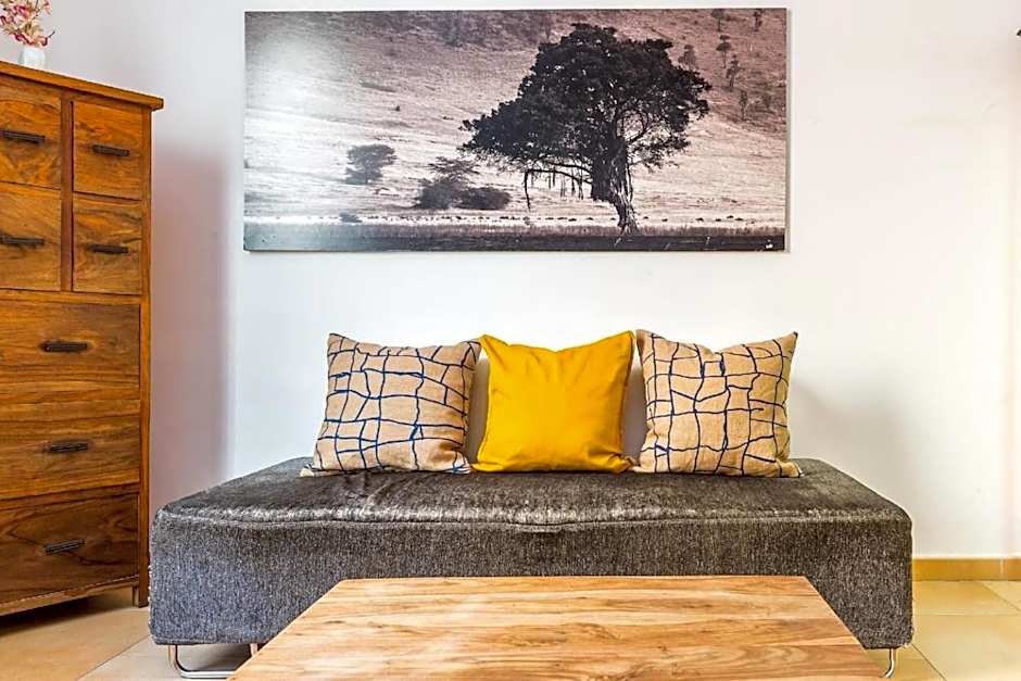 Fridays Flats Dreamy Duplex - Stylish Beach Loft