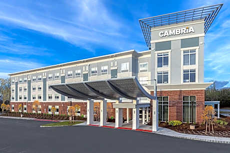 Cambria Hotel West Orange