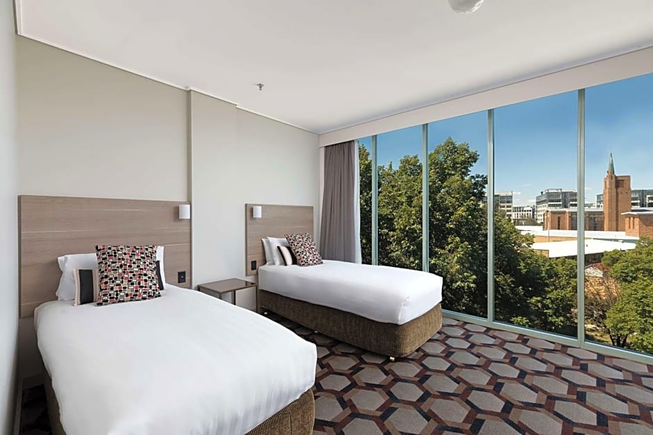 Rydges Capital Hill Canberra