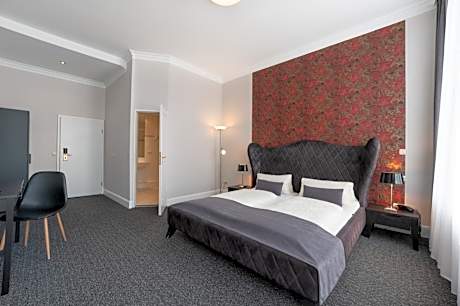 Comfort Double or Twin Room