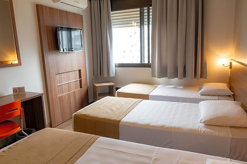 Hotel Continental Business - 200 metros do Complexo Hospitalar Santa Casa