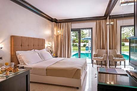 Twin Guestroom Pool Access