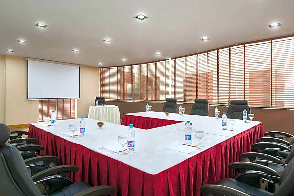 Eastyard Khobar Hotel