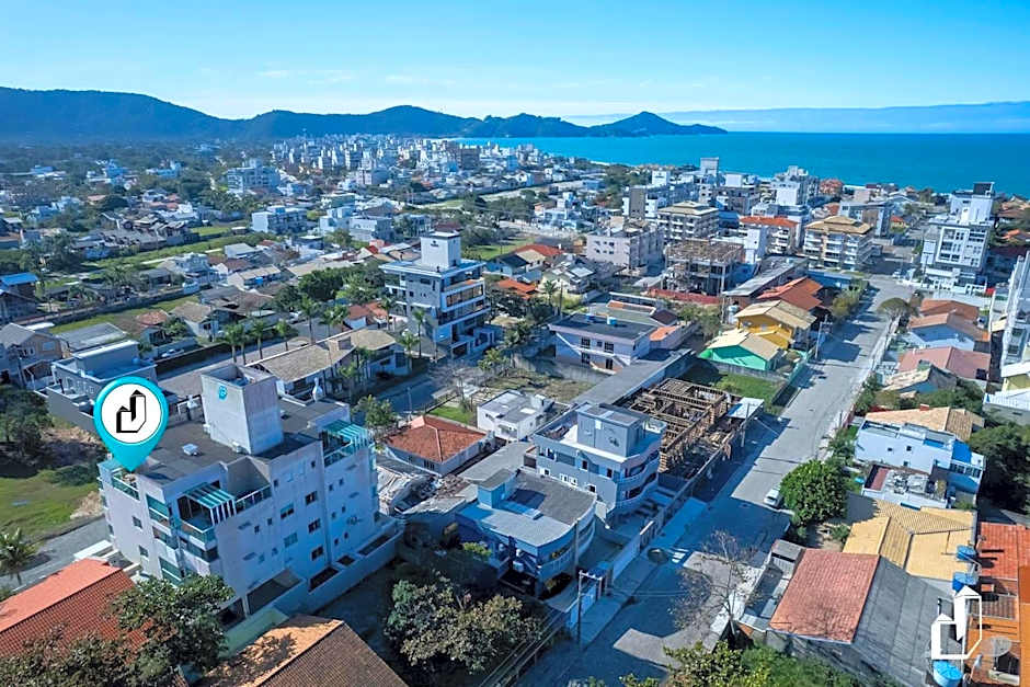 Cobertura 03 suítes, piscina privativa e vista mar