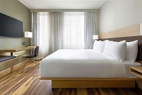 King Room with City View