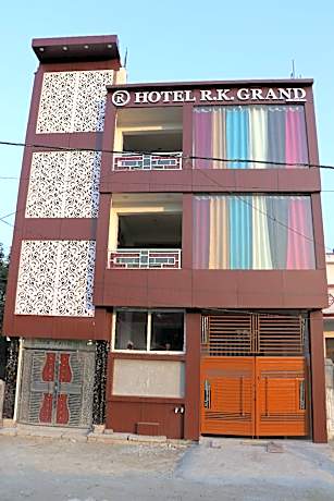 Hotel R. K. GRAND LUCKNOW