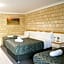 Jacaranda Country Motel