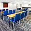 Holiday Inn Express Hotel & Suites Chicago-Algonquin By IHG