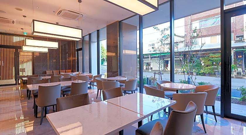 Tosei Hotel COCONE Tsukiji Ginza Premier