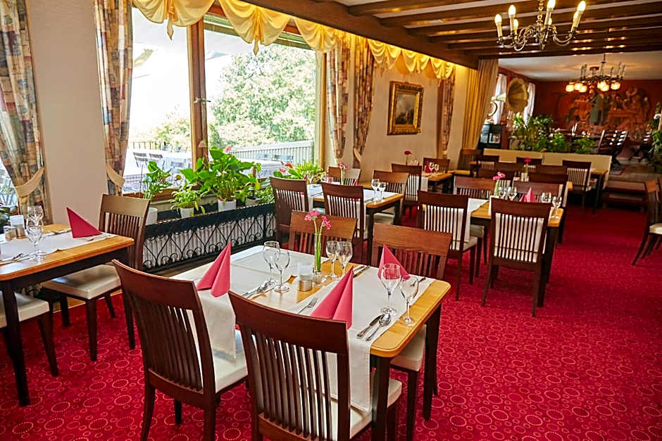 Hotel-Gasthof Die Post Brennerei Frankenhöhe