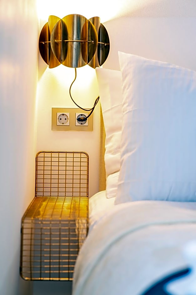 New Family Penthouse 7Min from Rotterdam Central Station top floor app4