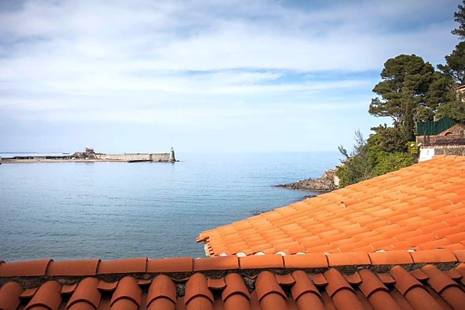 Le Relais Des Trois Mas