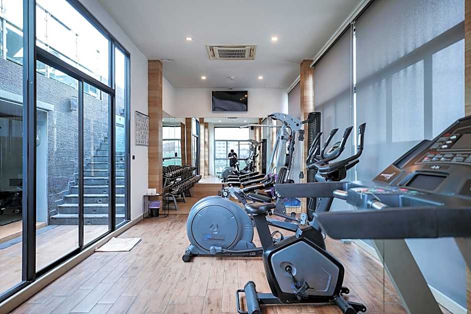 Acqua Hotel (SHA Plus)