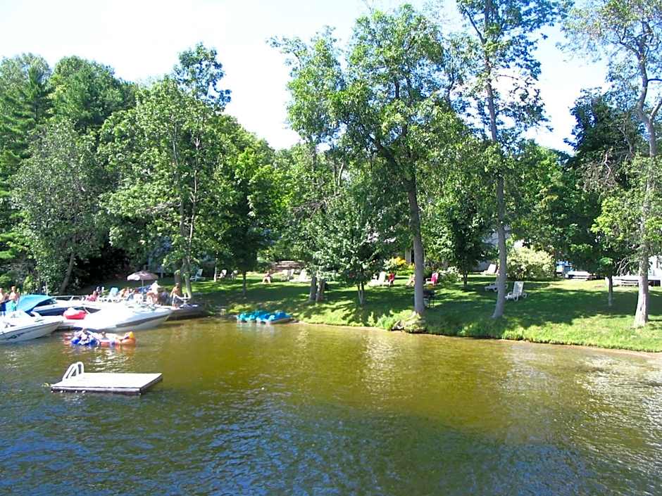 Beachside on Lake Muskoka