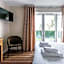 Roydon Marina Village Hotel