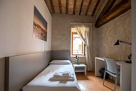 Single Room with Bathroom