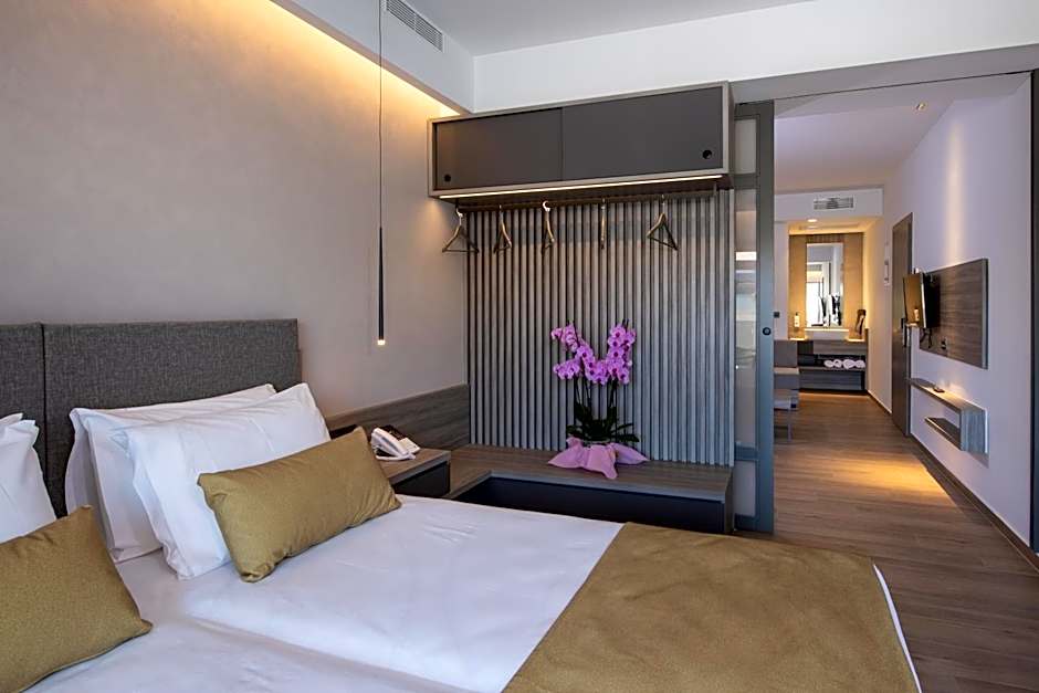 Creta Palm Resort Hotel & Apartments