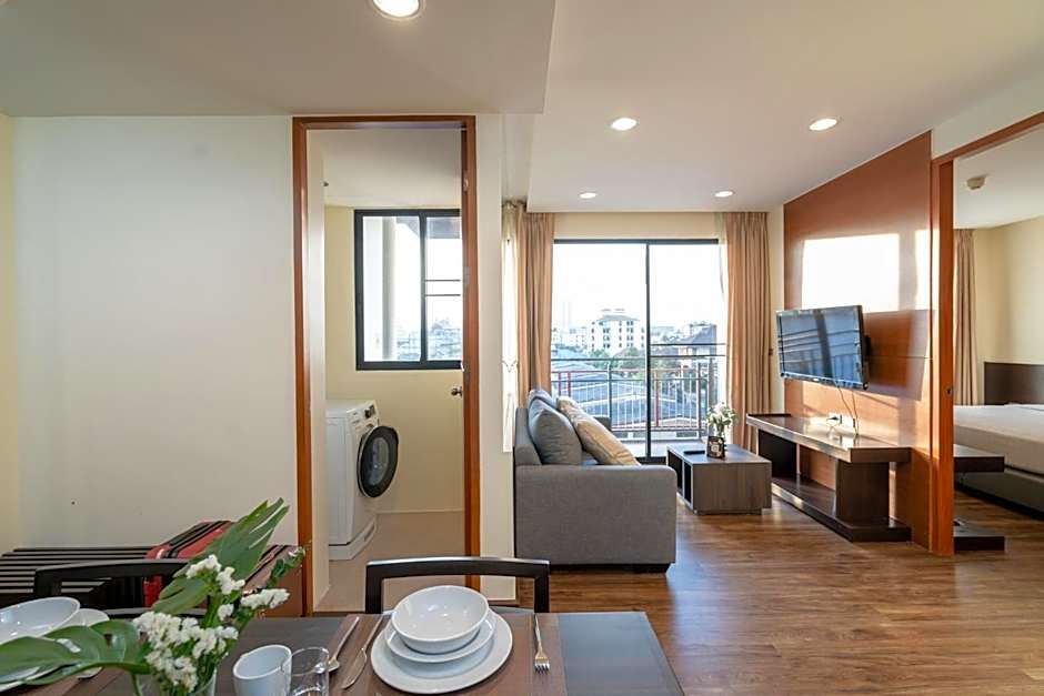 Photo 1 of 8 of 2 Bedrooms Royal Suite