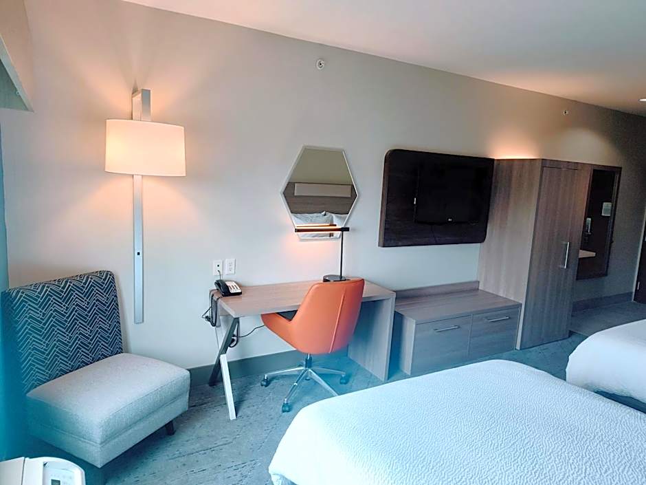 Holiday Inn Express Kenedy By IHG