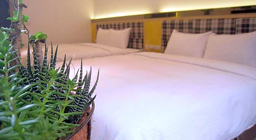 Formosa Boulevard Station Garden Hotel