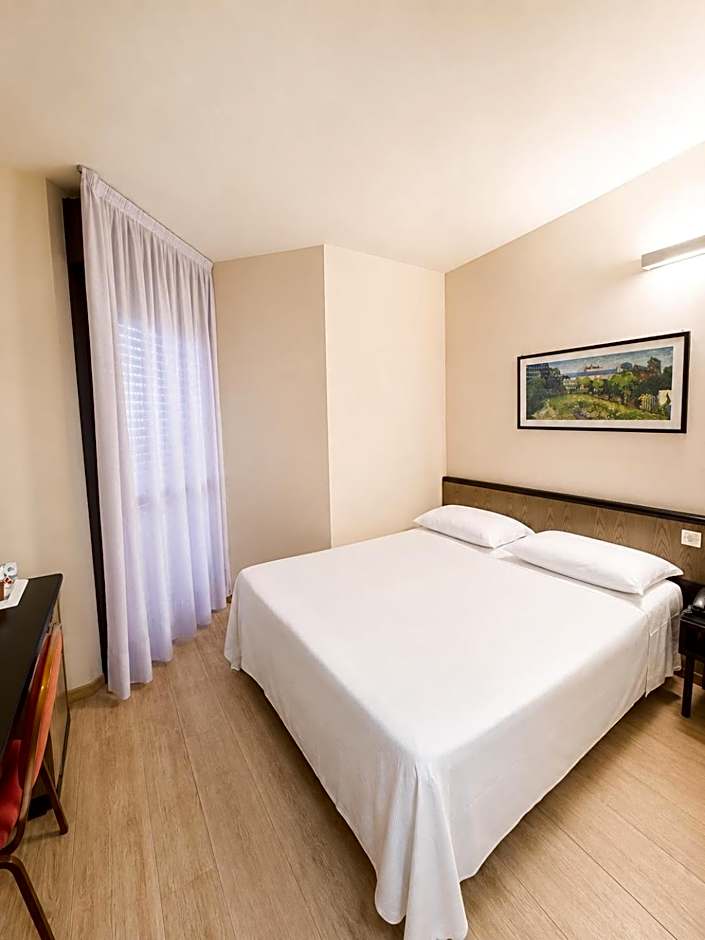Hotel Parigi 2 & Spa