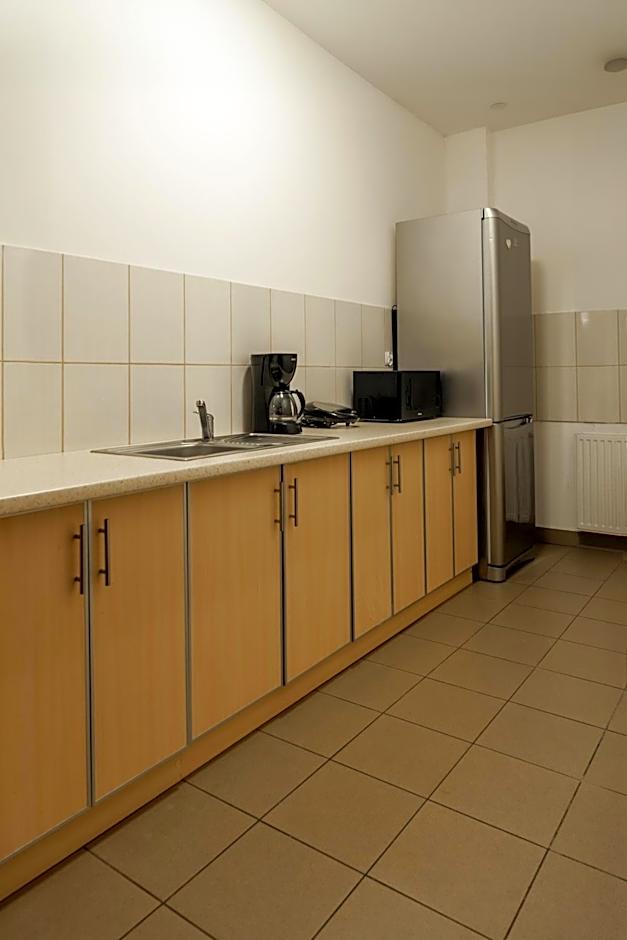 Centrum Edukacyjno-Rozwojowe Wrocław Pawłowice - bezpłatny parking