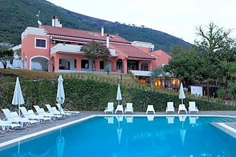 Villa Setharè