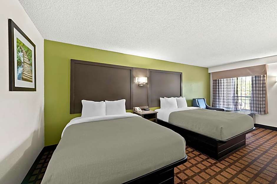 Quality Inn Raeford