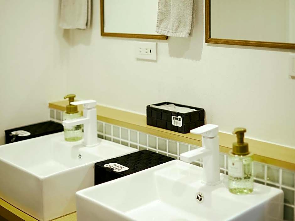 Akasaka Guesthouse HIVE