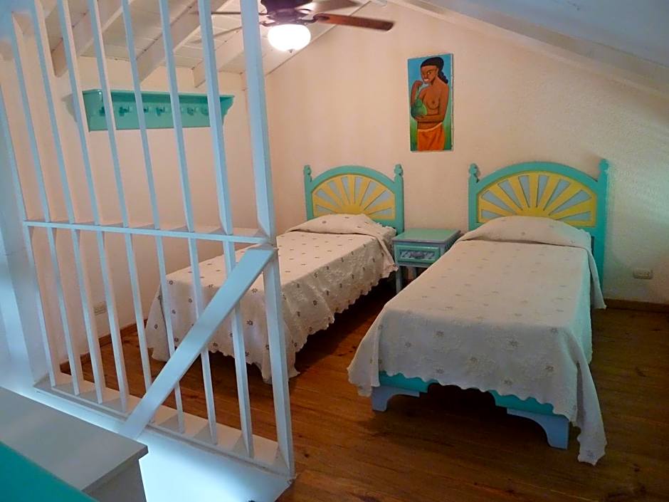 Hotel Playa Colibri