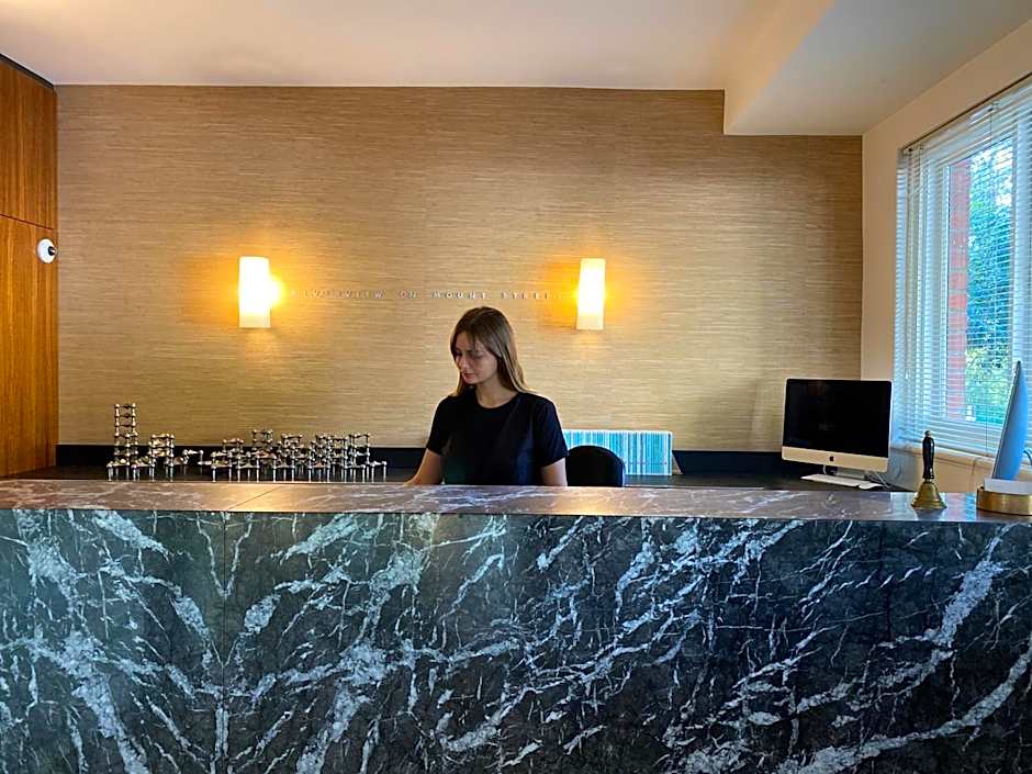 Riverview on Mount Street