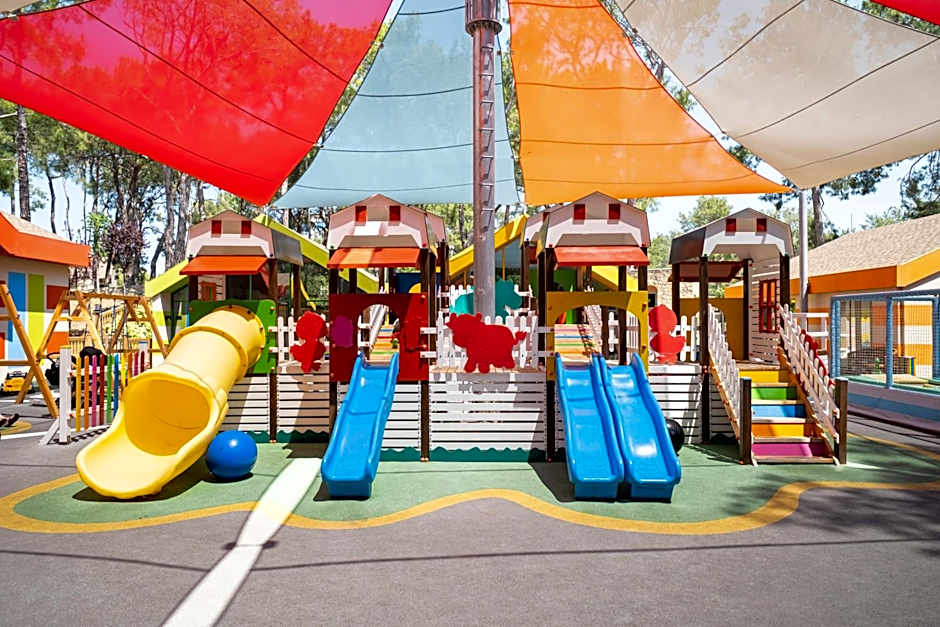 Wome Deluxe Hotel - Halal All Inclusive