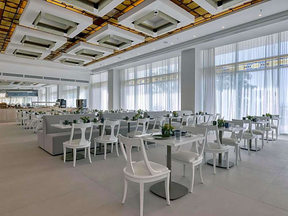 Mercure Patras Astir