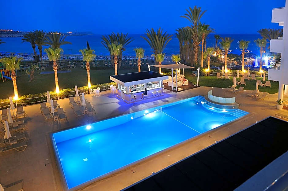 Okeanos Beach Boutique Hotel