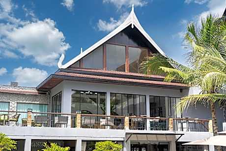 Howard Johnson by Wyndham Phuket Naiyang