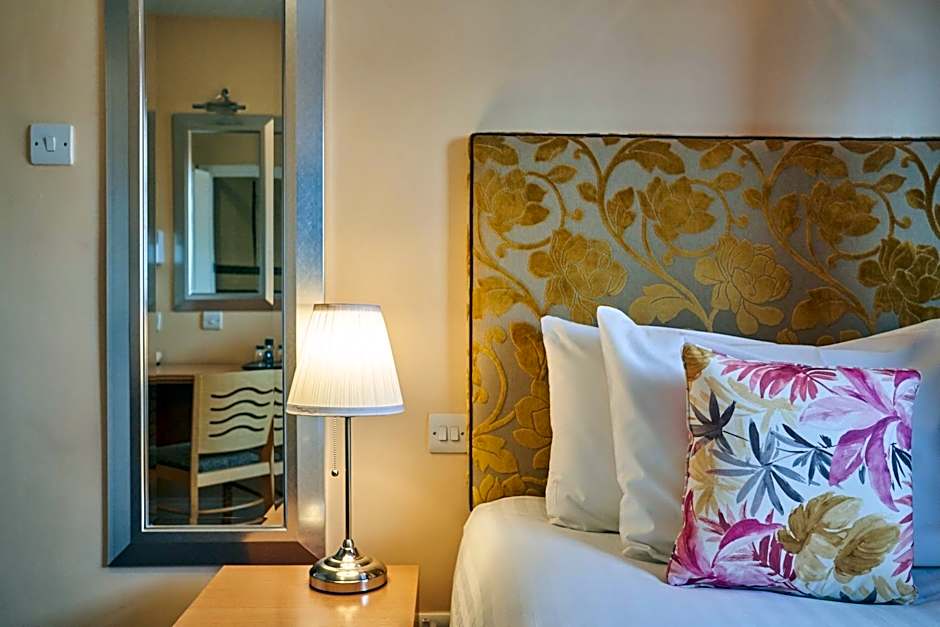 Antoinette Hotel Wimbledon