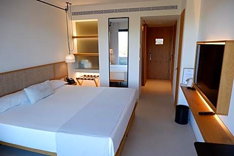 Double or Twin Room with Balcony