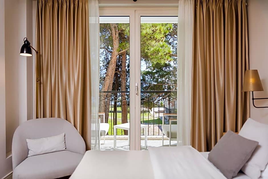 Crowne Plaza Budva by IHG