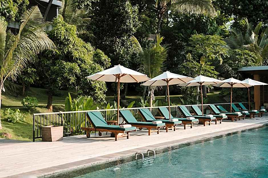 Sanglung Villas & Suites