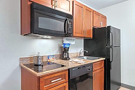 1 Queen Studio Communication Mobility Accessible Roll In Shower