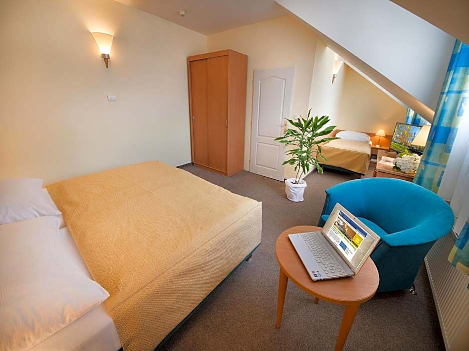 Ea Hotel Tosca